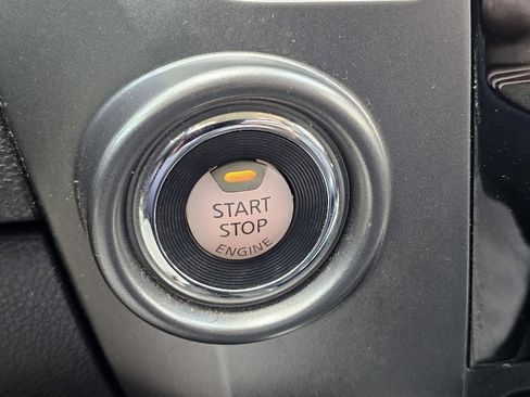 Used 2016 Nissan Titan Platinum Reserve image 15