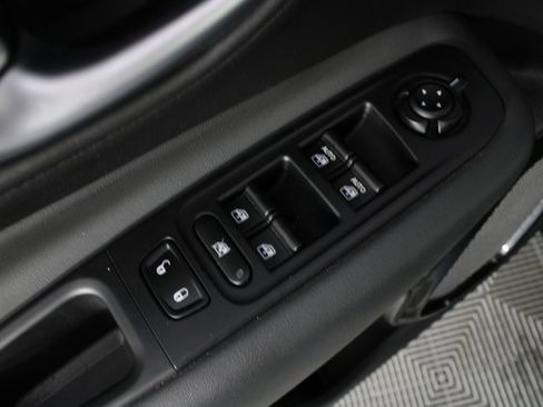 Used 2022 Jeep Renegade Altitude w/ Convenience Group image 13