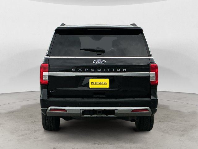 Used 2024 Ford Expedition XLT AWD/4WD image 6