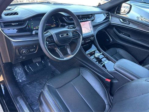 Used 2023 Jeep Grand Cherokee Overland w/ Rear Seat Video Group I image 16