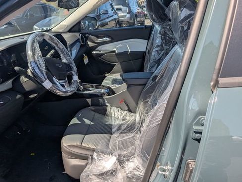 New 2026 Chevrolet Trax LT w/ Driver Confidence Package FWD image 11