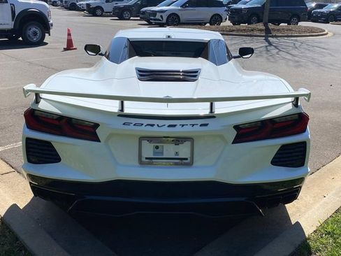 Used 2025 Chevrolet Corvette Stingray w/ Z51 Performance Package image 31