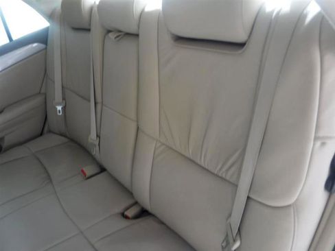 Used 2007 Toyota Avalon XL image 10
