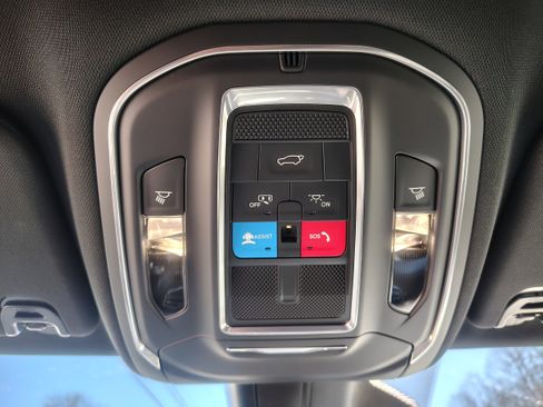 New 2026 Jeep Grand Wagoneer 4WD image 42