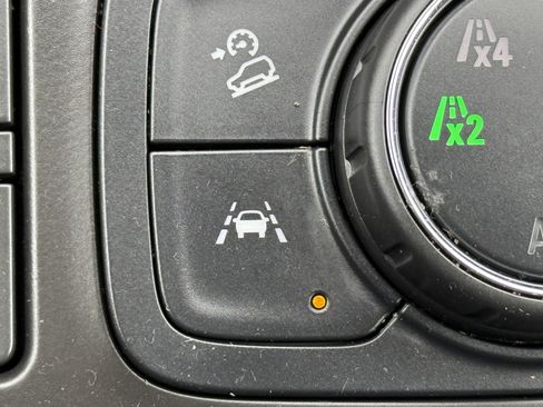 Used 2022 GMC Terrain SLE w/ Driver Convenience Package AWD/4WD image 22