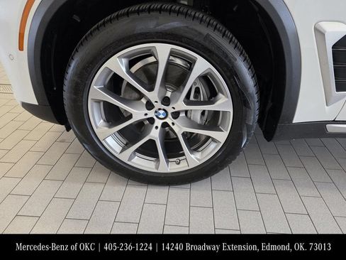 Used 2024 BMW X5 sDrive40i w/ Parking Assistance Package RWD image 6