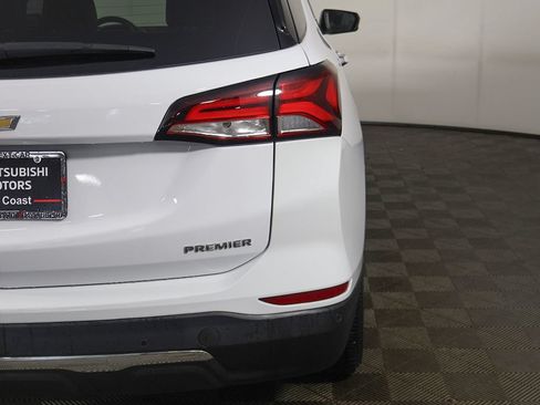 Used 2023 Chevrolet Equinox Premier FWD image 17