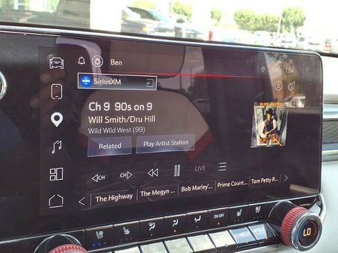 Used 2024 GMC Canyon AT4X AWD/4WD image 7