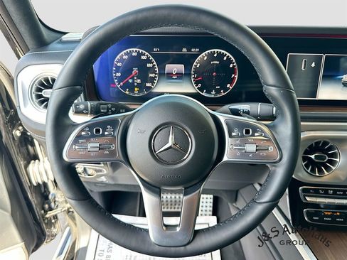Used 2024 Mercedes-Benz G 550 image 12