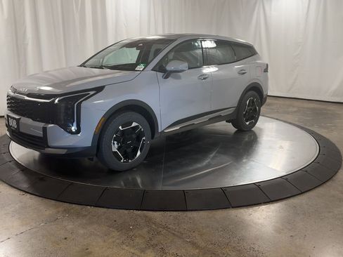 New 2026 Kia Sportage S image 6