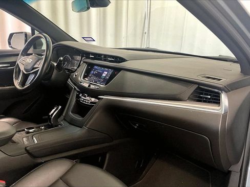 Used 2023 Cadillac XT5 Luxury FWD image 28