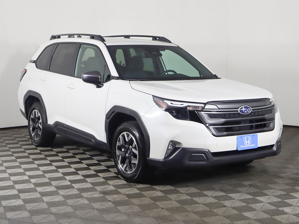 Used 2026 Subaru Forester Premium AWD/4WD image 2