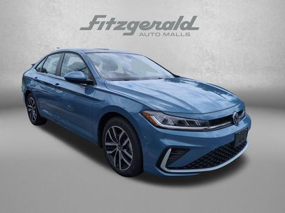 Used 2025 Volkswagen Jetta SE