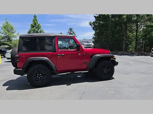 Used 2021 Jeep Wrangler Sport AWD/4WD image 34
