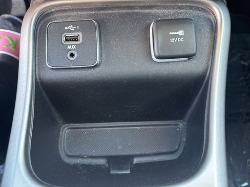 Used 2019 Jeep Compass Latitude image 22