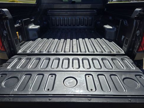 Used 2022 Ford Maverick XL FWD image 36