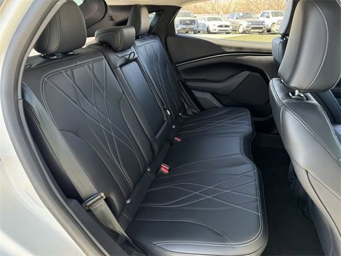 Used 2025 Ford Mustang Mach-E Select image 28