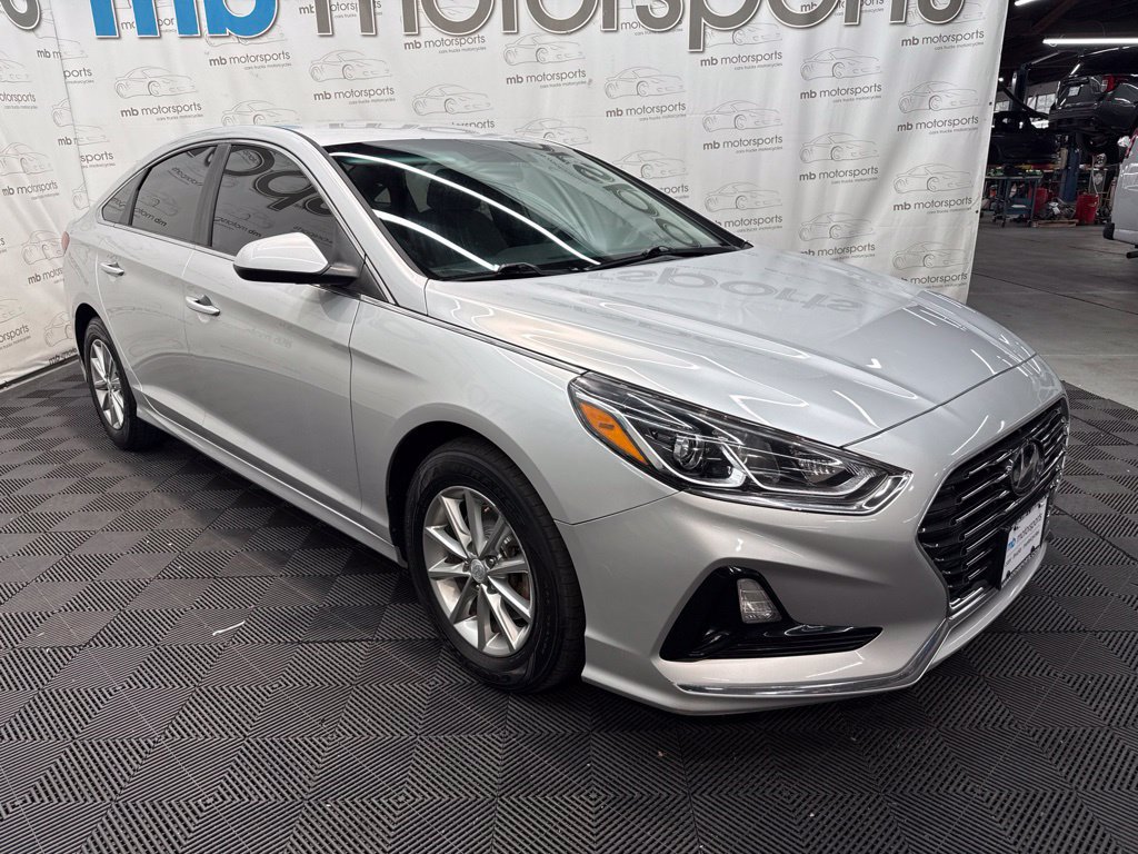 Used 2018 Hyundai Sonata SE FWD image 9