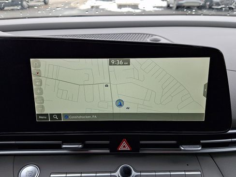 Certified 2024 Hyundai Elantra SEL image 16