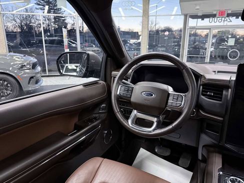 Used 2022 Ford Expedition Max King Ranch image 47