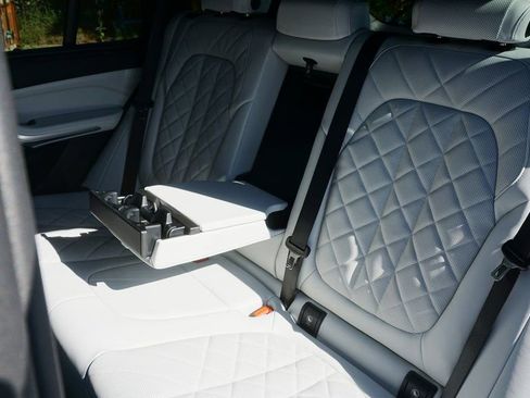 New 2026 BMW X5 xDrive40i AWD/4WD image 12