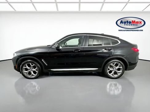 Used 2025 BMW X4 xDrive30i image 9