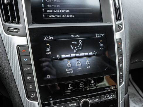 Used 2021 INFINITI Q50 Luxe image 19