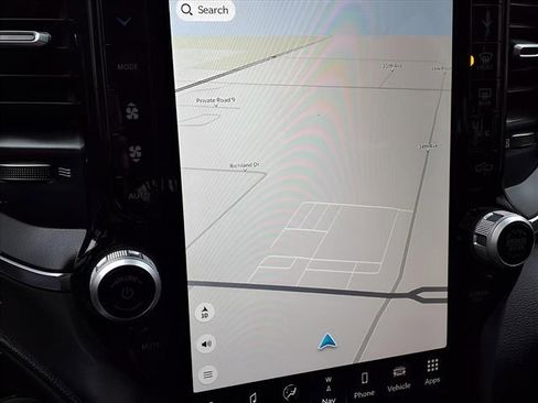 Used 2024 RAM 1500 Laramie image 14