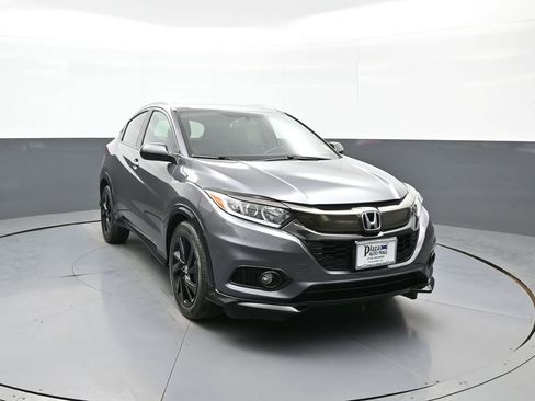Certified 2022 Honda HR-V Sport image 3