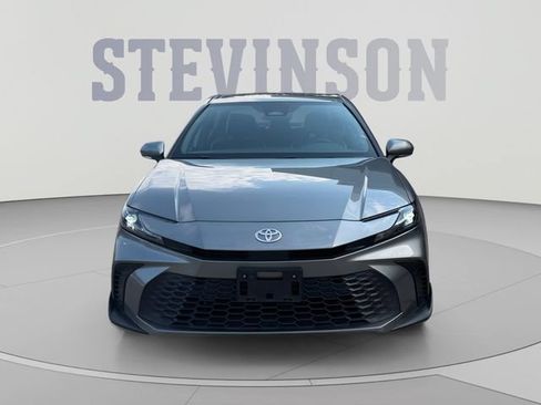 Used 2025 Toyota Camry SE w/ Convenience Package AWD/4WD image 8