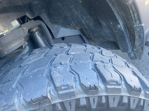 Used 2019 RAM 2500 Tradesman AWD/4WD image 2