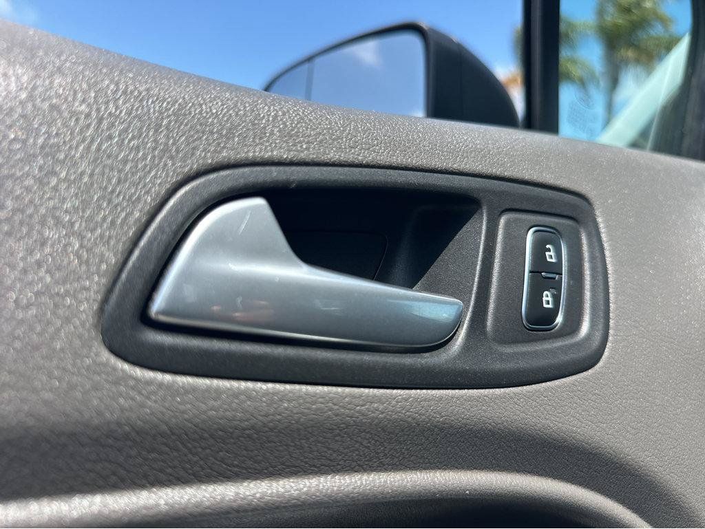Used 2022 Ford Transit Connect XLT FWD image 32