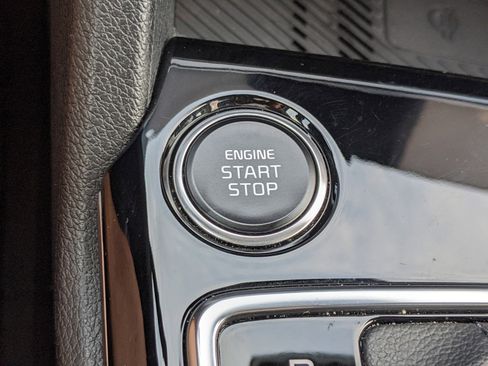 Certified 2023 Kia Sportage SX image 31