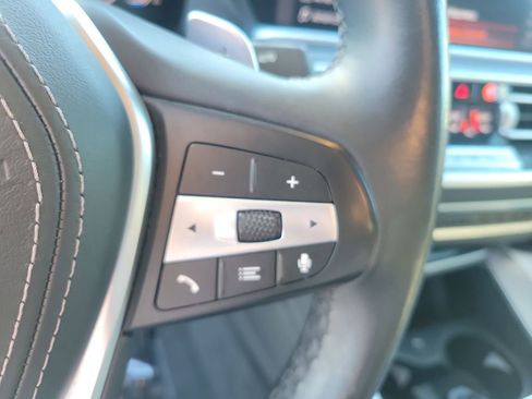 Used 2020 BMW X6 xDrive40i w/ Premium Package image 32