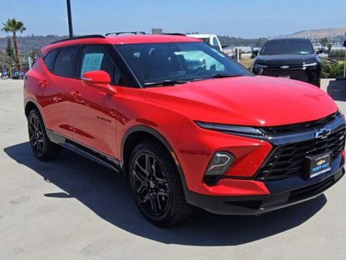 Used 2023 Chevrolet Blazer RS w/ LPO, Cargo Package FWD image 2