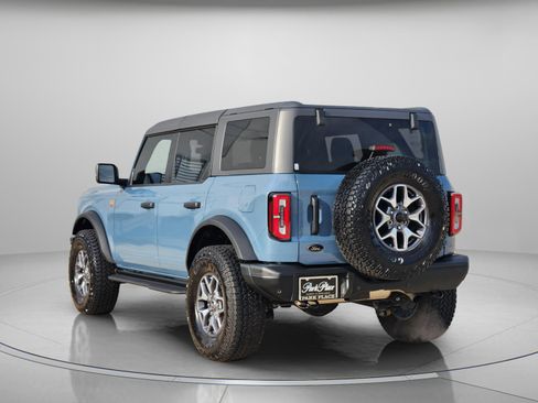 Used 2024 Ford Bronco Badlands AWD/4WD image 3