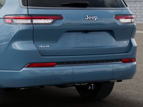 New 2026 Jeep Grand Cherokee L Limited image 13