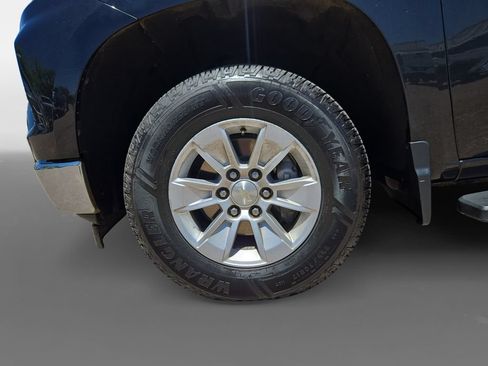 Used 2023 Chevrolet Silverado 1500 LT w/ Protection Package AWD/4WD image 16