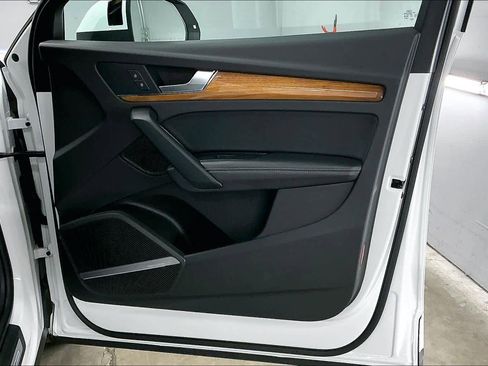 Used 2023 Audi Q5 2.0T Premium Plus w/ Premium Plus Package image 26