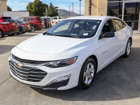 Used 2022 Chevrolet Malibu LS image 8