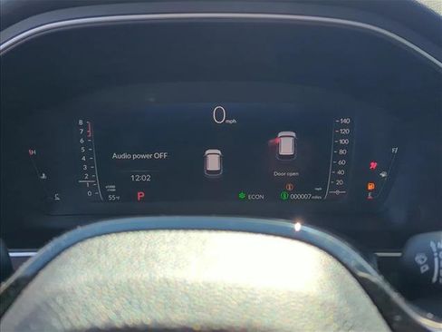 New 2026 Honda Pilot Touring image 11