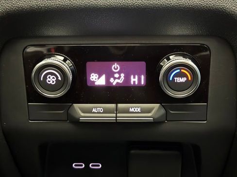 New 2026 Buick Enclave Sport Touring w/ Power Package image 7