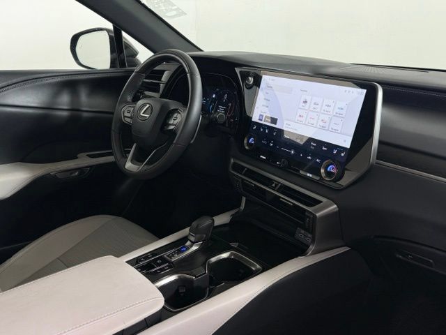 Certified 2025 Lexus RX 350 Premium w/ Accessory Package (Z1) AWD/4WD image 18
