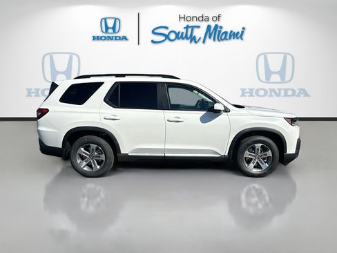 New 2026 Honda Pilot EX-L image 8