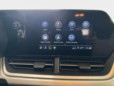 Used 2025 Chevrolet Trax LS w/ LS Convenience Package image 23