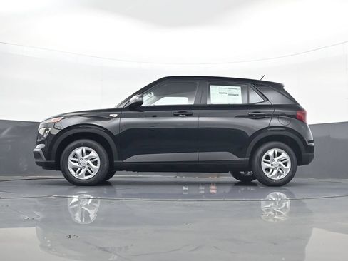 New 2026 Hyundai Venue SE FWD image 28