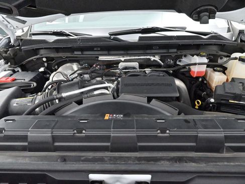 Used 2024 GMC Sierra 2500 AT4 w/ Technology Package AWD/4WD image 38