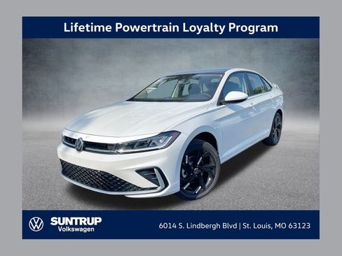 New 2025 Volkswagen Jetta SE image 1