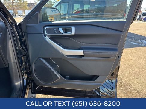 Certified 2022 Ford Explorer XLT w/ Equipment Group 202A image 38