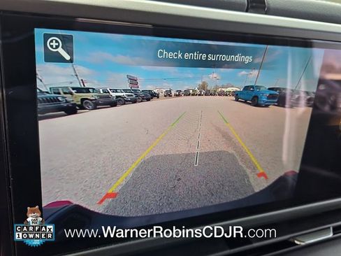 Used 2025 Jeep Gladiator Rubicon w/ Convenience Group image 22